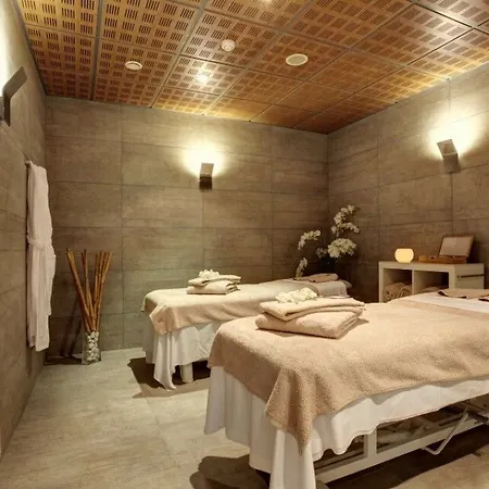 Costa Azul Hotel 4*